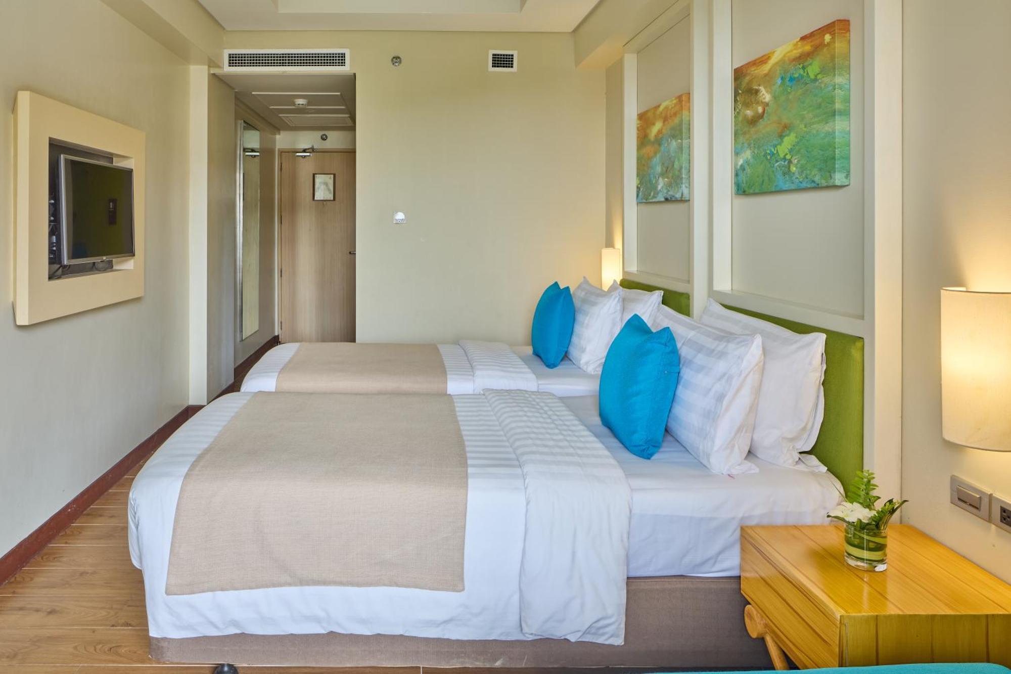 Savoy Hotel Boracay Newcoast Yapak Exterior photo
